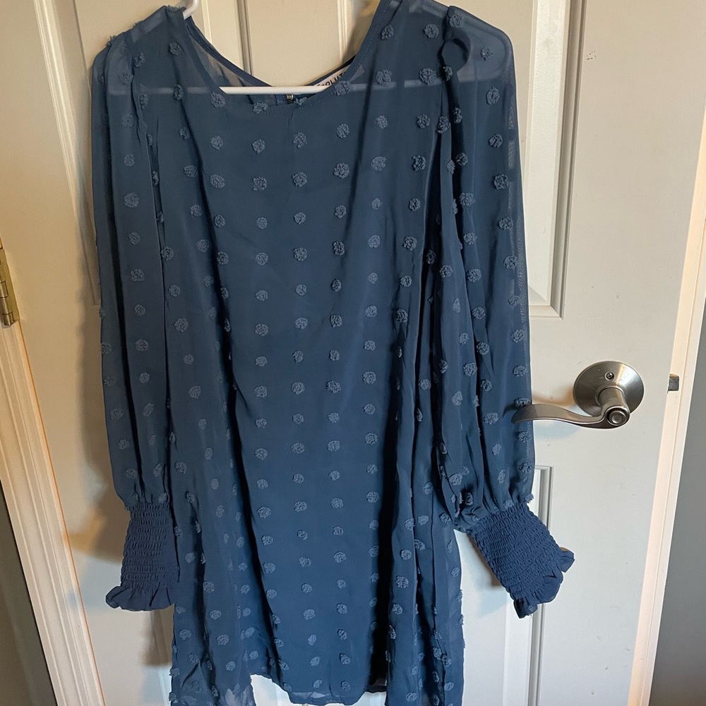 SOLUTION Blue dotted dress